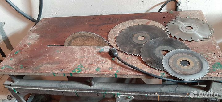 Станок циркулярный + 6 дисков