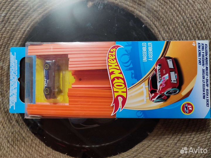 Гоночная трасса Hot Wheels