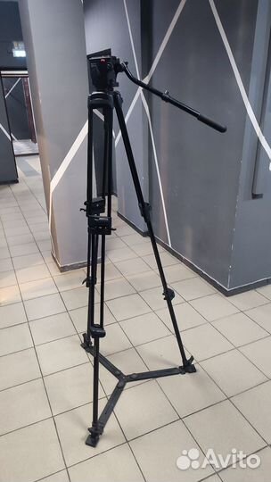 Штатив Manfrotto 525MVB, голова 501 + фирм. кофр