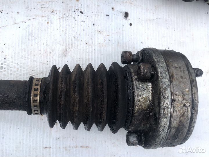 Привод цена за шт Гольф 4 бора 1.4