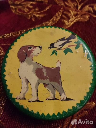 Жестяная кондитерская банка ссср.Собака,сорока