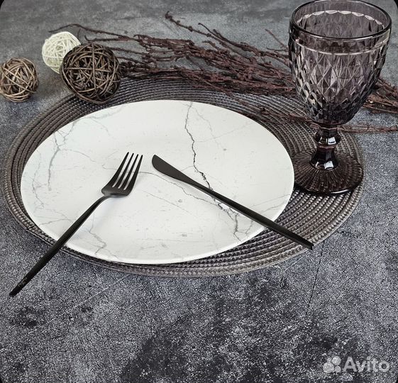 Набор столовой посуды из керамики