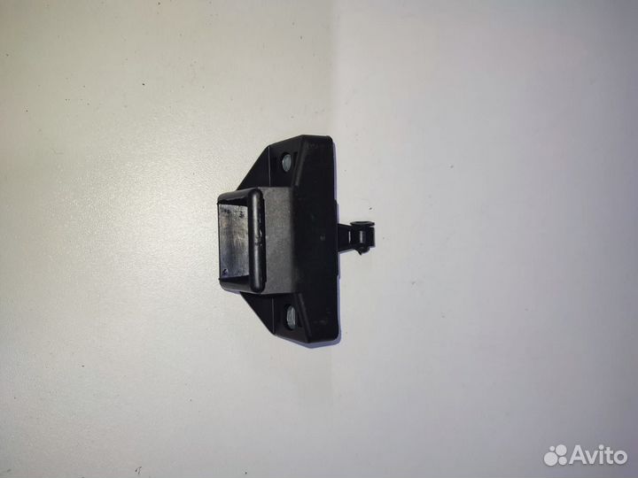 Замок багажника Renault logan 1,2, Sandero 1,2