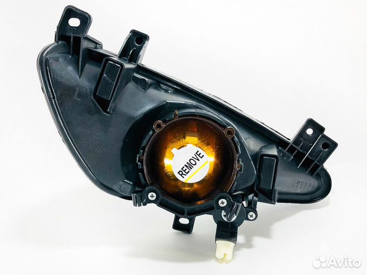 Противотуманная фара левая Mercedes W221