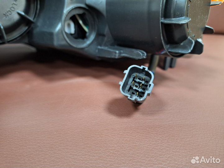 Фара передняя правая Daewoo Nexia kletn