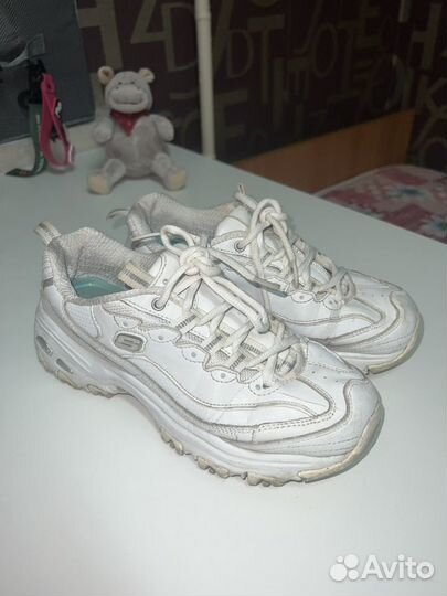 Кроссовки женские skechers 36,5