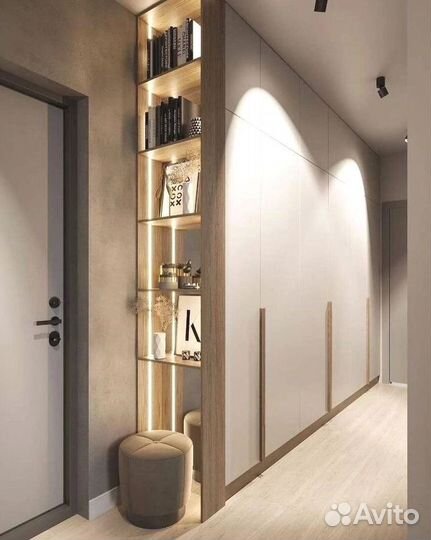 Прихожая со шкафом