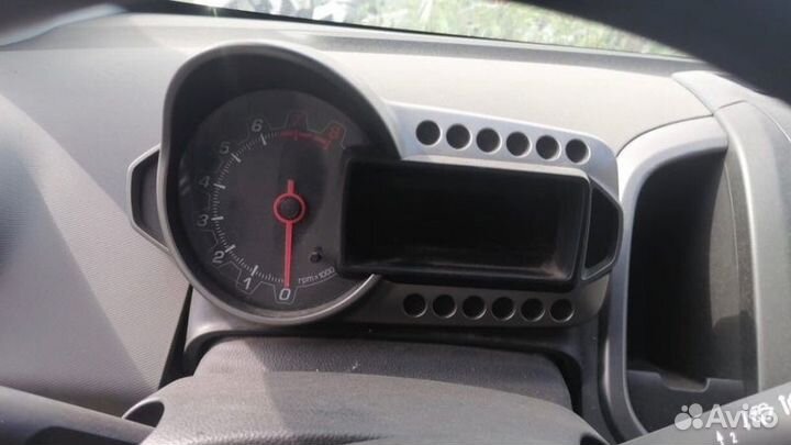 Панель приборов Chevrolet Aveo T300 1.6 F16D4 2013