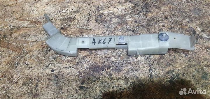 Направляющая заднего бампера правая Opel Antara 2