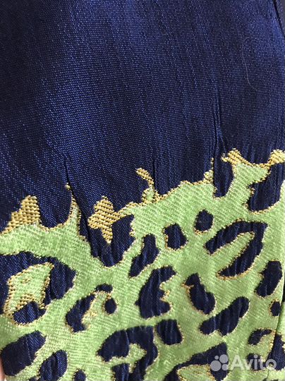 Плащ (тренч) 44 размер