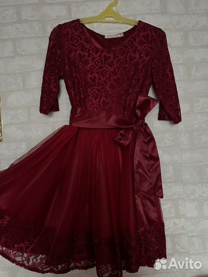 Платье женское вечернее красное на выпускной