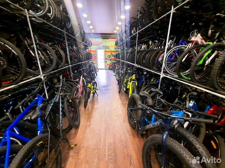 Велосипед на литых дисках