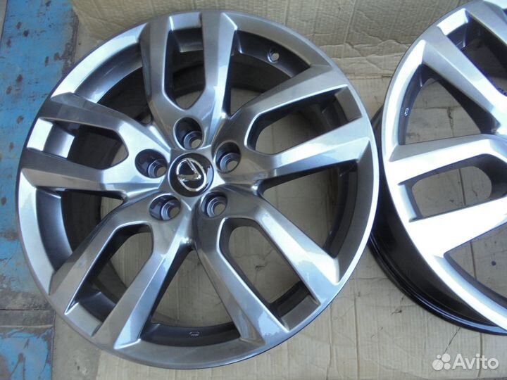 Оригинальные литые диски Lexus NX 7,5J R18 et35
