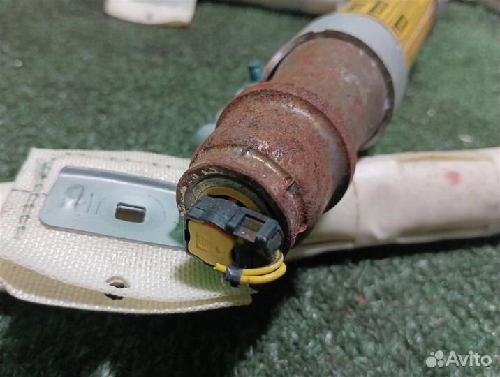 Подушка безопасности (шторка) левая Toyota RAV4 A