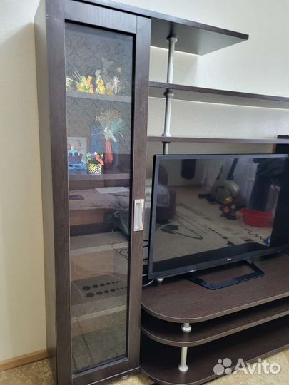 Стенка в гостиную