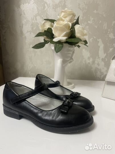 Туфли для девочки 33 размер