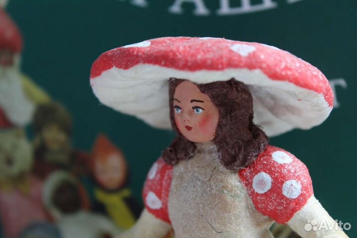 Ватная ёлочная игрушка Девочка в костюме мухомора