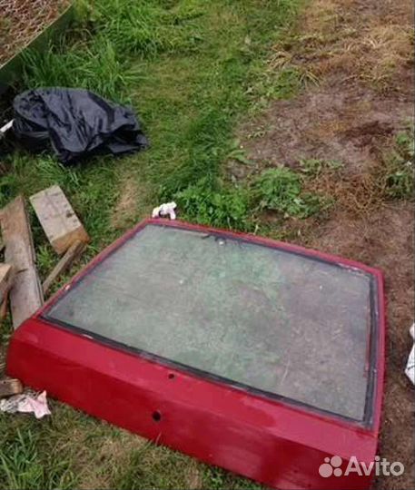 Заднее стекло 2109