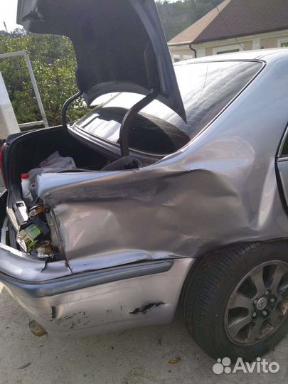 Toyota Progres 3.0 AT, 2001, битый, 178 000 км
