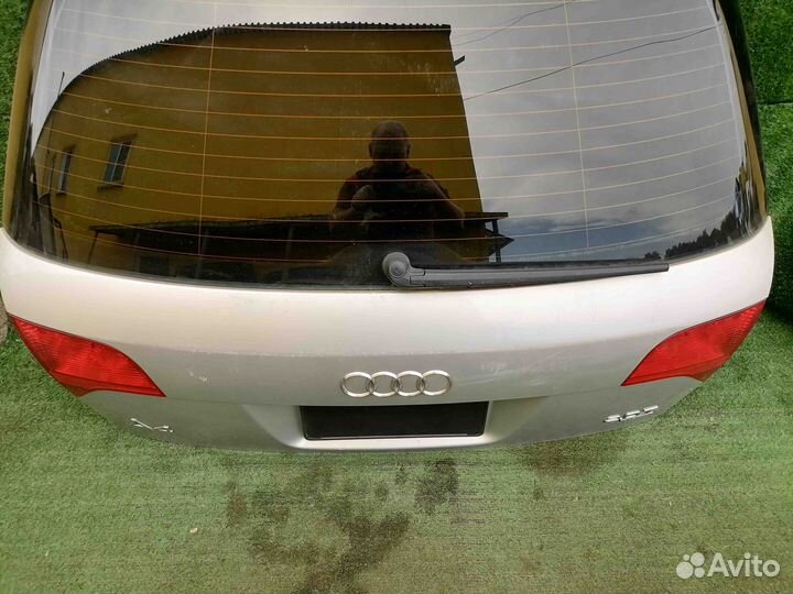 Дверь 5-я (дверь багажника) Audi A4 B7 8ED