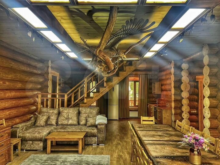 Коттедж 320 м² на участке 100 сот.