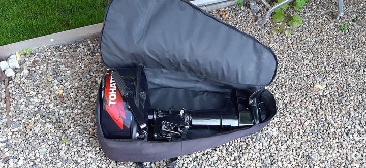 Лодка с мотором