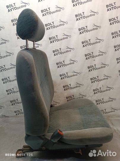 Сиденье передние (пара) Nissan Pulsar FNN-15