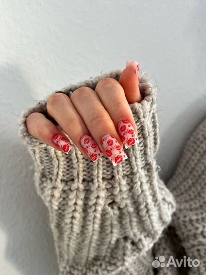 Мастер маникюра