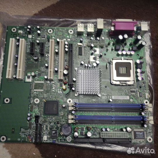 Коробка рабочих материнских плат