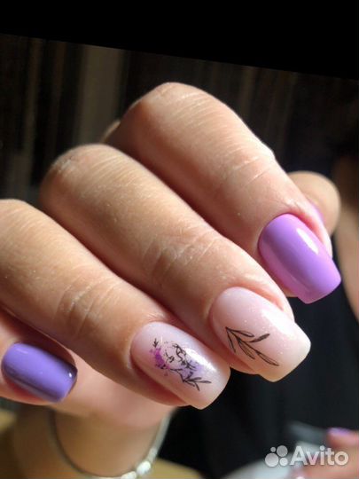 Маникюр, покрытие гель-лак в уютной студии