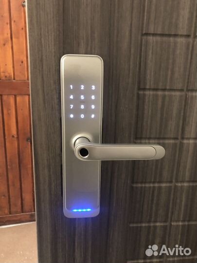 Установка электронных умных замков