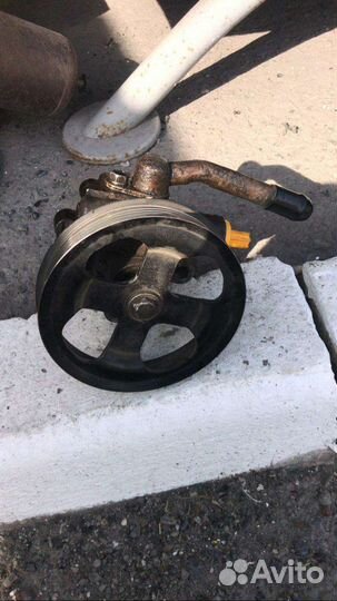 Продам насос Гура toyota land cruiser 100