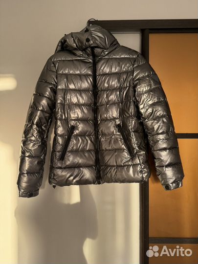 Куртка пуховик guess