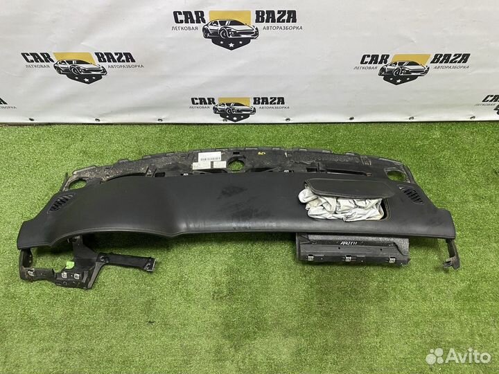 Торпедо Audi A8