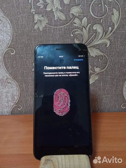 iPhone 8 Plus, 64 ГБ