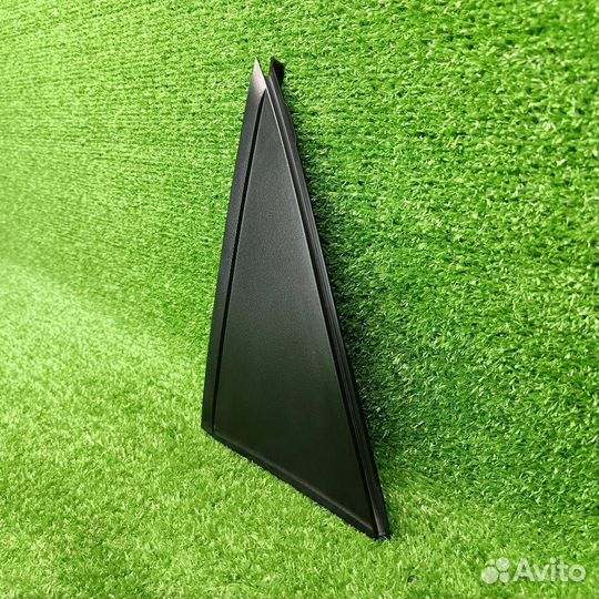 Уголок двери внешний задний левый SsangYong Actyon