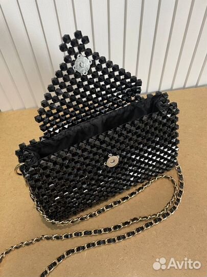 Сумка клатч новая из бусин ручной работы