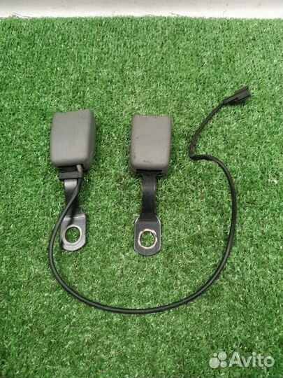 Замок ремня безопасности передний Chevrolet