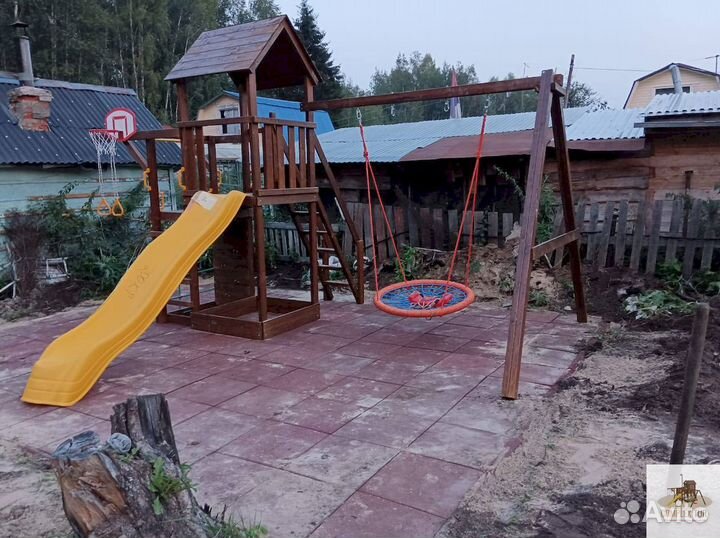 Игровая площадка для веселого детства