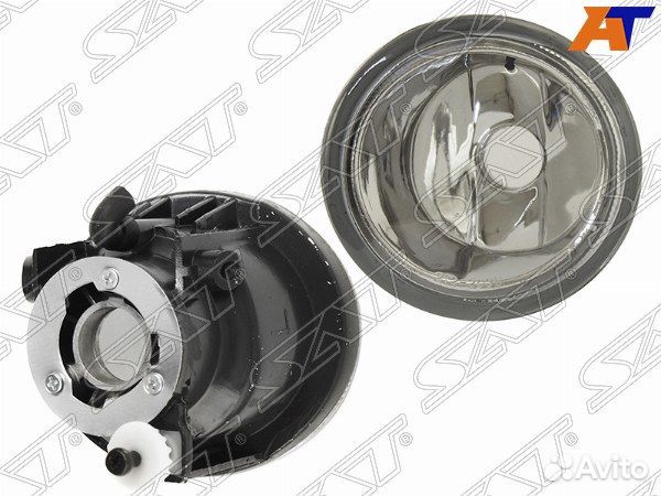 Фара противотуманная toyota hiace