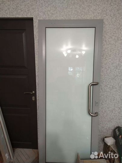 Межкомнатные двери бу, алюминиевые