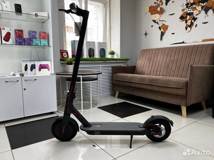 Электросамокат Xiaomi Mi Electric Scooter 1S Black