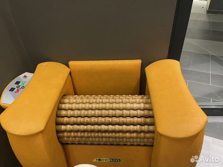 Антицеллюлитный массажёр и гиперэкстензия