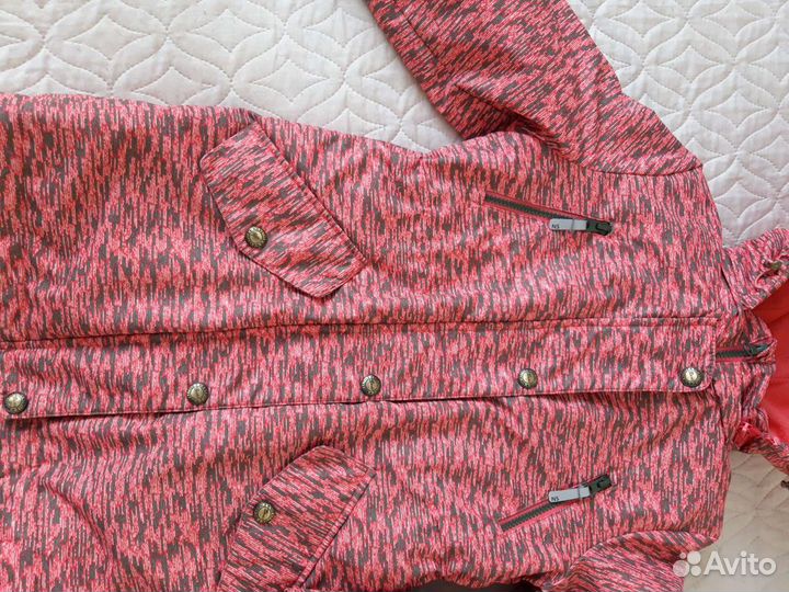 Куртка для девочки 122-128