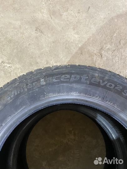 Hankook Winter I'Cept Evo2 W320A SUV 235/60 R18