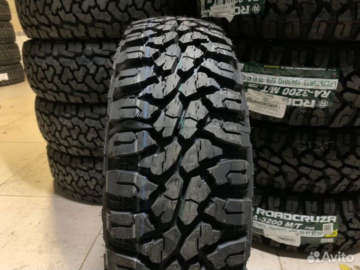 Roadcruza RA3200 M/T 215/75 R15