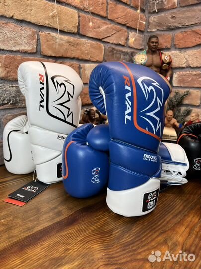 Боксерские перчатки Rival RS-1