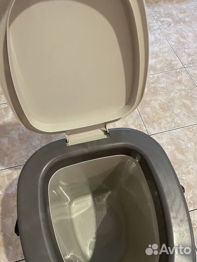 Ведро для туалета, унитаз