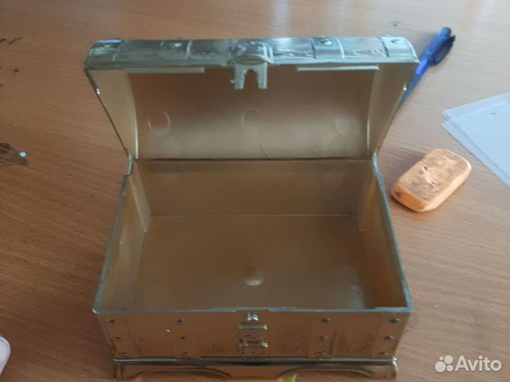 Сундук для денег