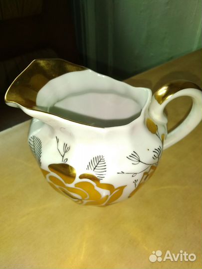 Молочник из сервиза 